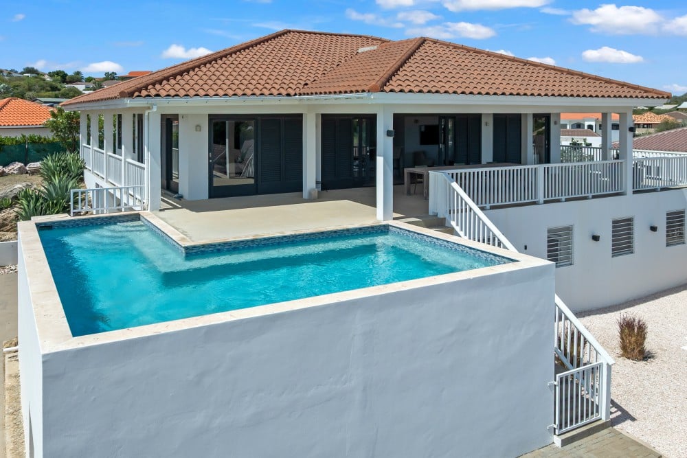 Main property