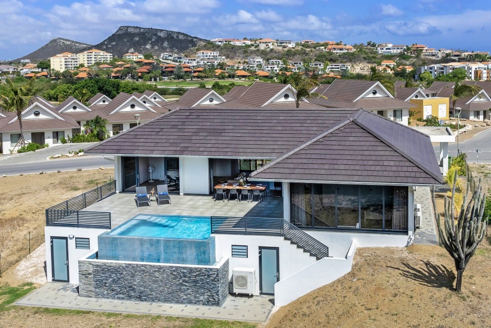 Main property