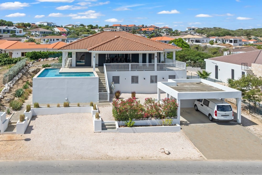 Main property