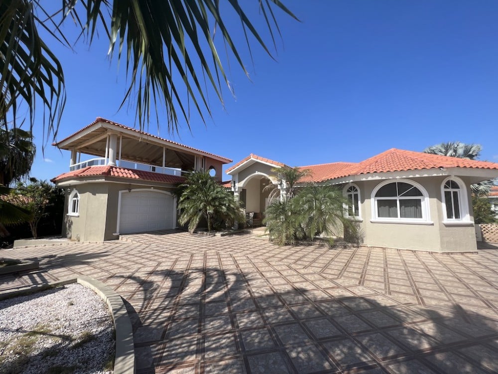 Main property