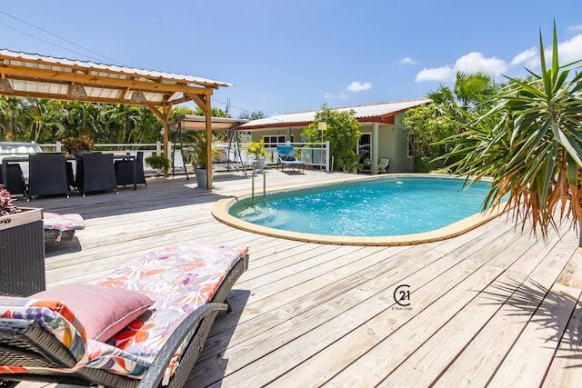 Main property