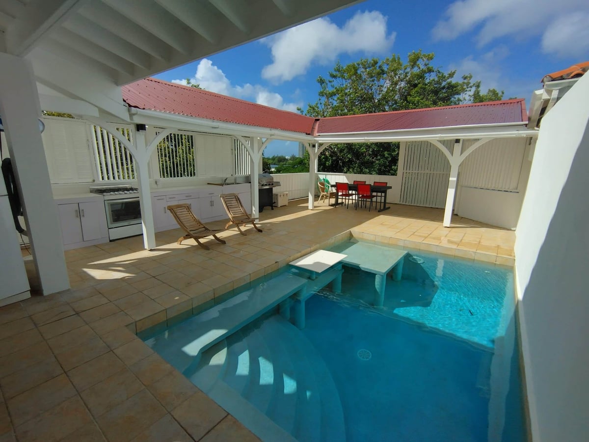Main property