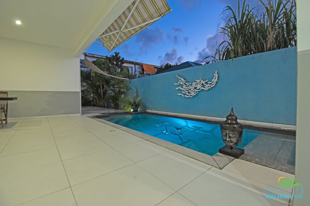 Main property