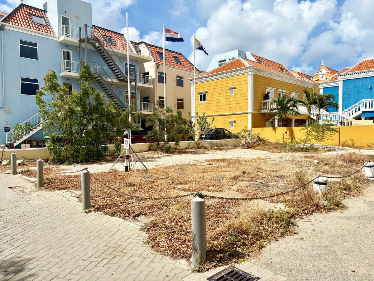 Main property