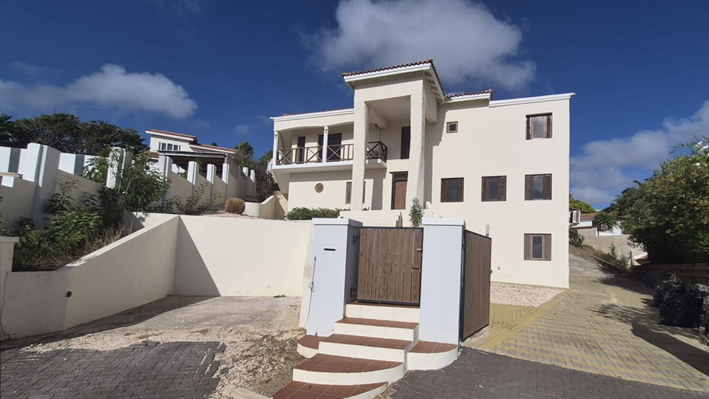 Main property