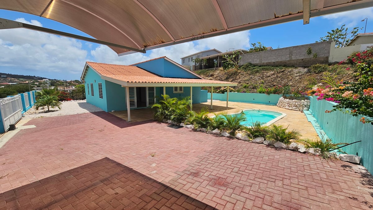 Main property