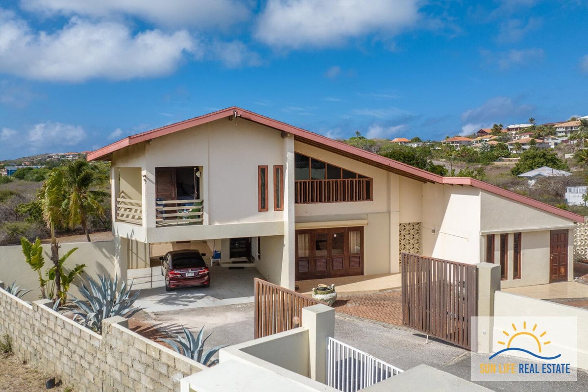 Main property