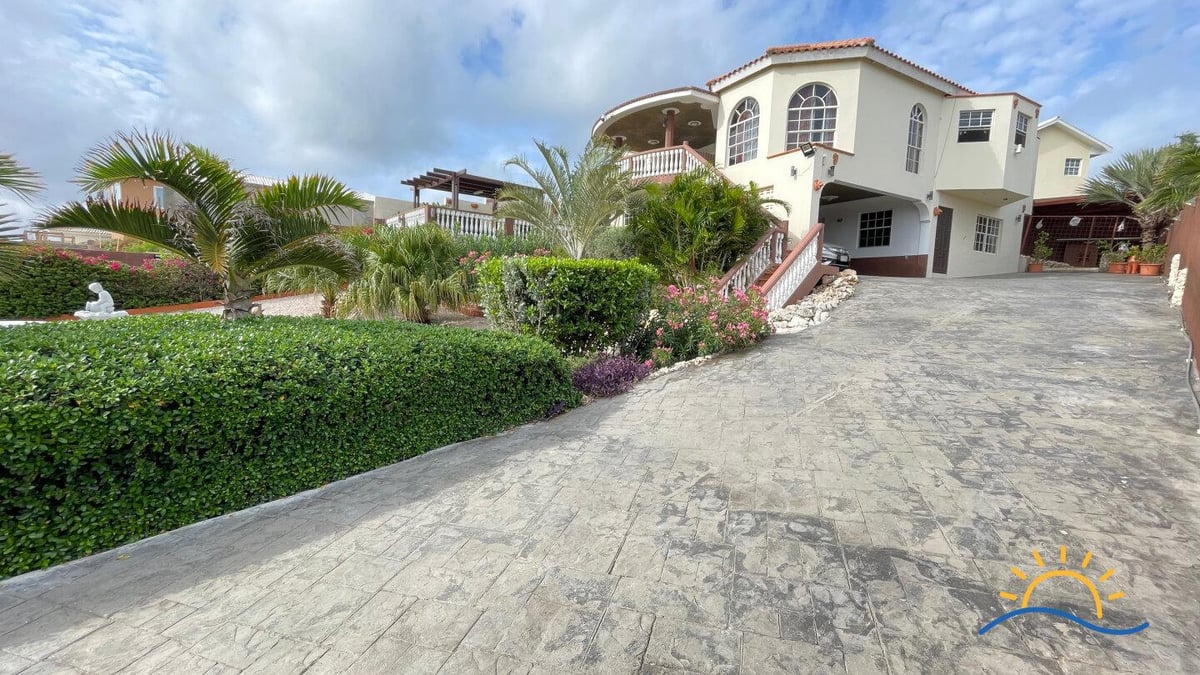 Main property